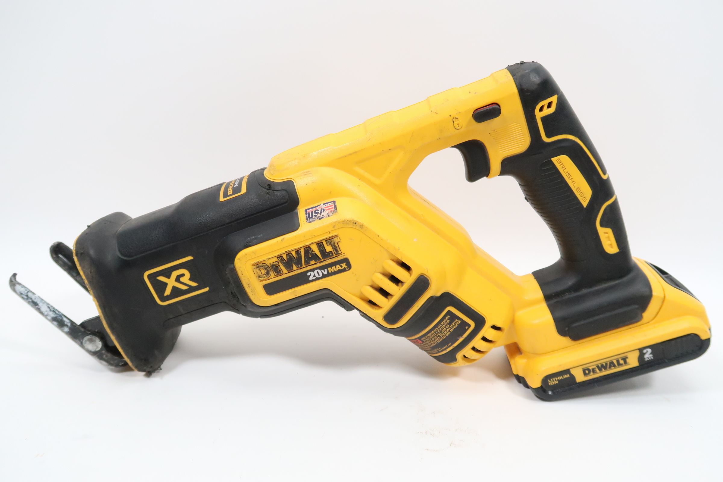 DeWalt DCS367 20V MAX XR Cordless Brushless Compact Reciprocating Saw