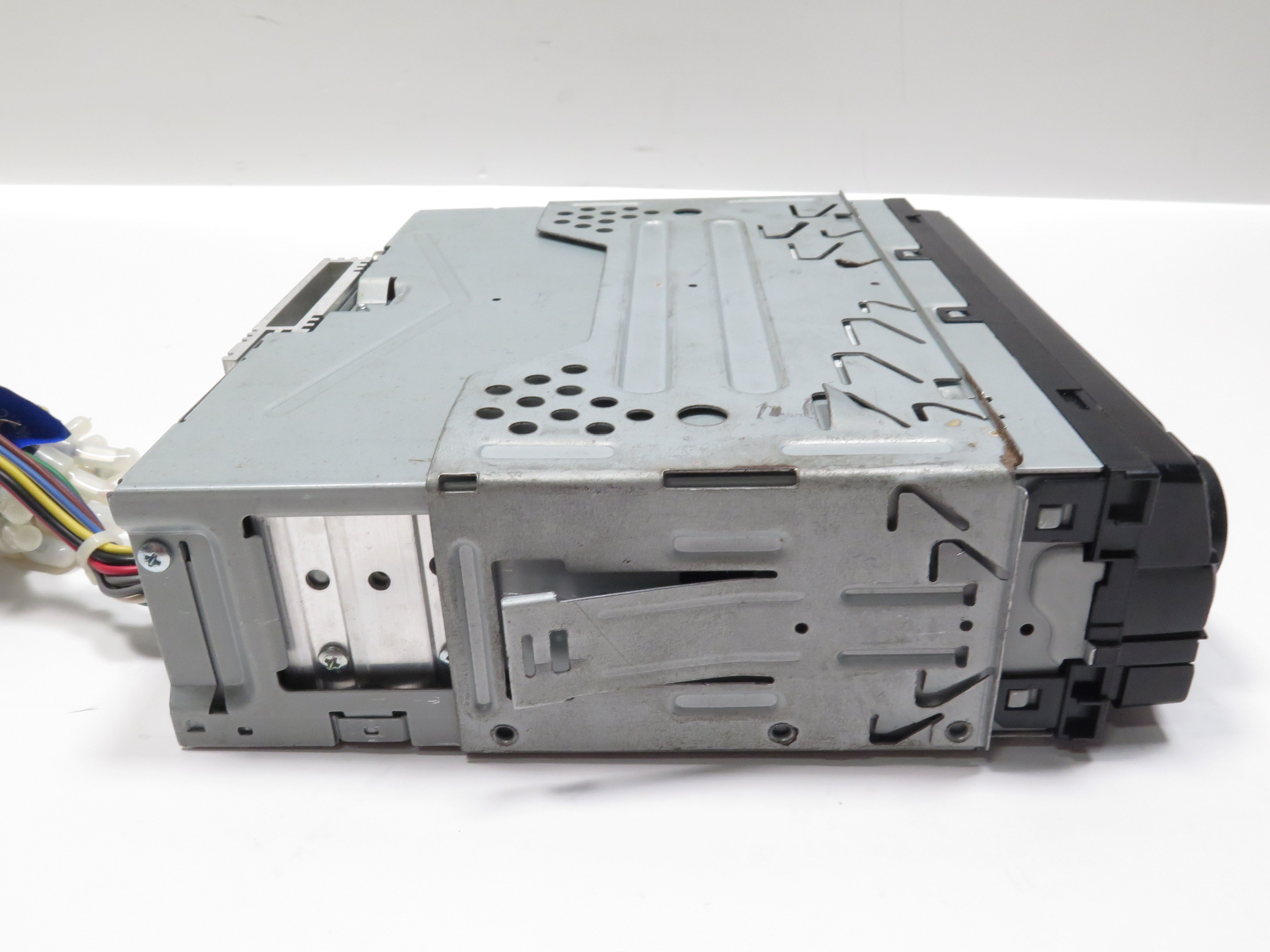 Kenwood KDCBT362U CD / Bluetooth Car Stereo Receiver 7844