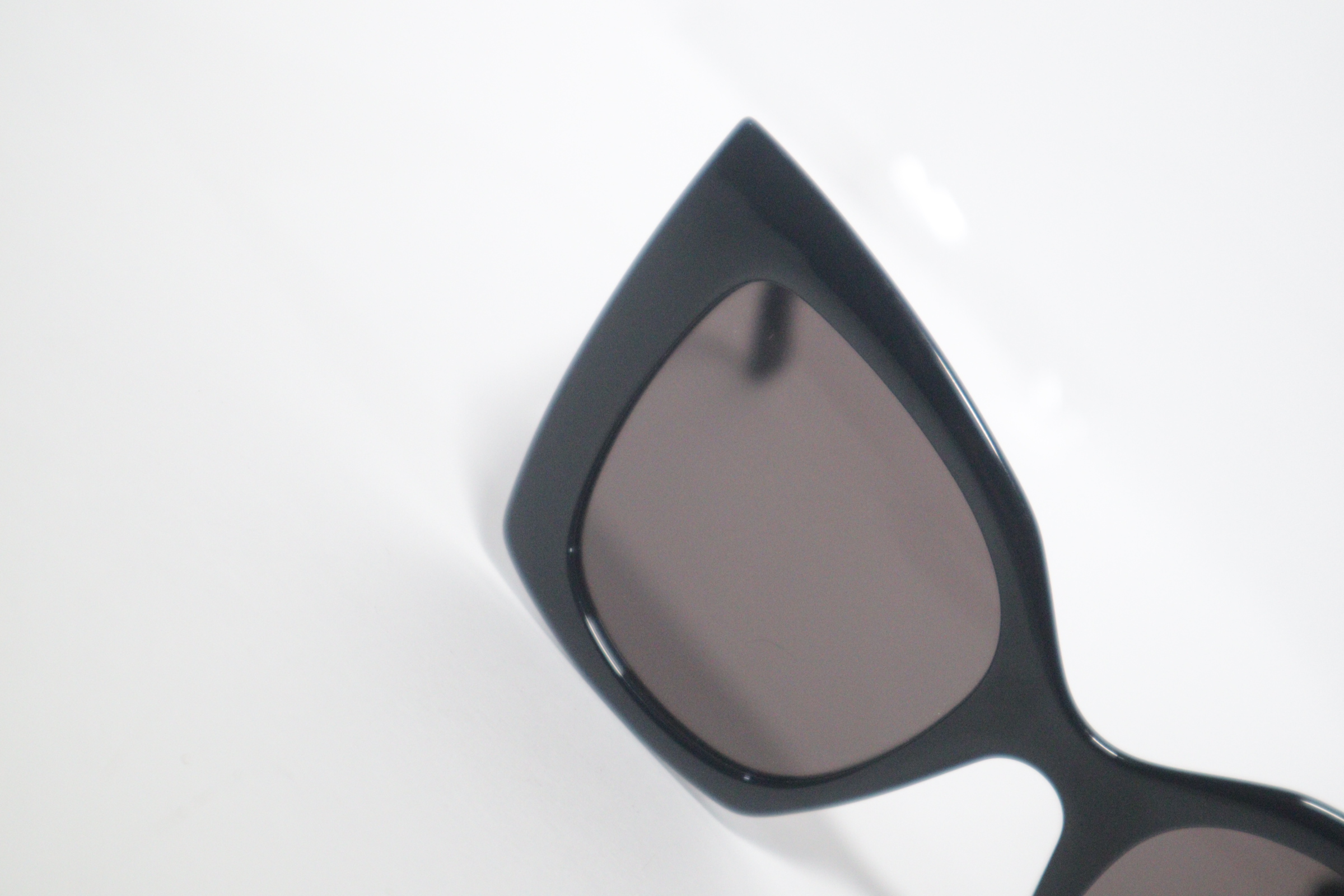 Yves Saint Laurent SL-552 -001 Shiny Black Framed Sunglasses 1100 ...