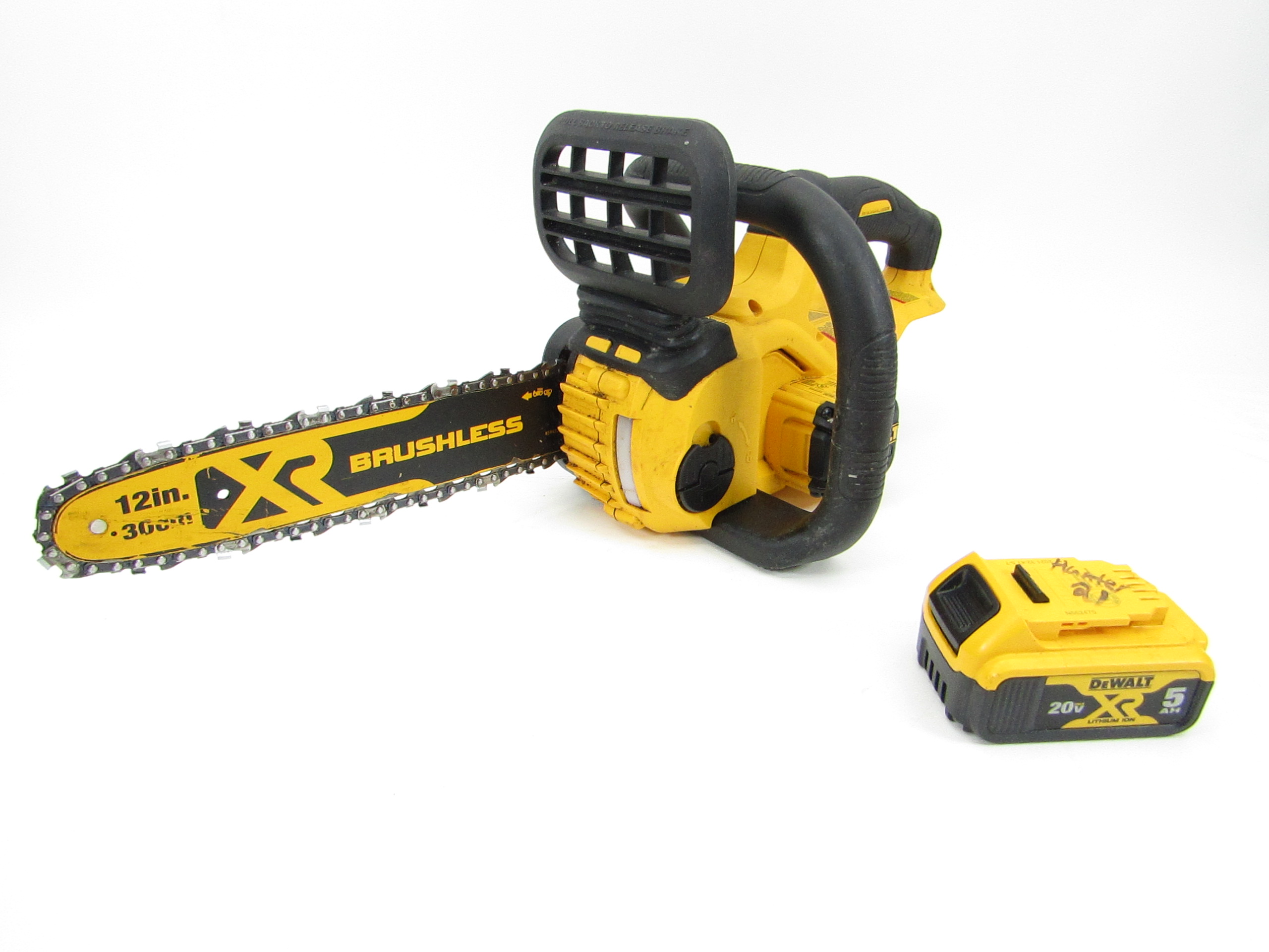 Dewalt 12 brushless discount chainsaw