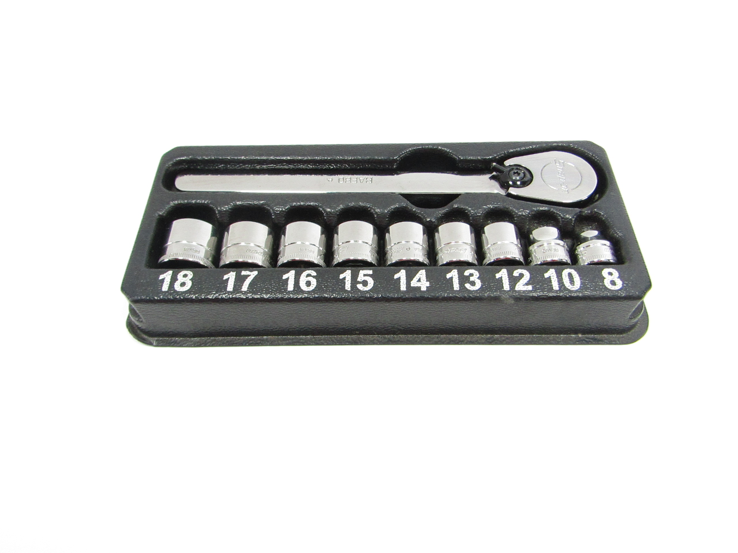 【中古】Snap-on 3/8薄型ラチェット+ソケット RAF80+RFSM8-RFSM18 セット ●領収書発行可[240023069829] | Snap-on (スナップオン) 3⁄8 差し込み ラチェット ロープロファイル RAF80 [並行輸入品] | ラチェットレンチ