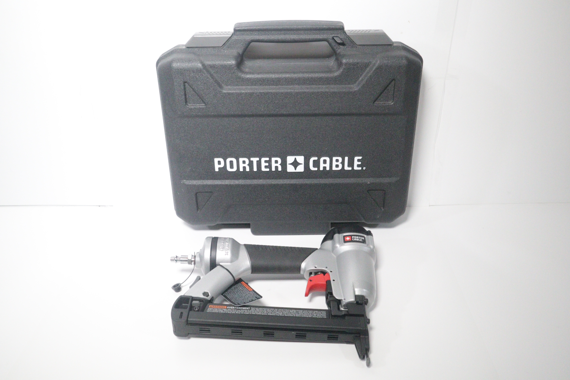 Porter Cable NS100B Pneumatic 18 Gauge 1" Narrow Crown Stapler 2800