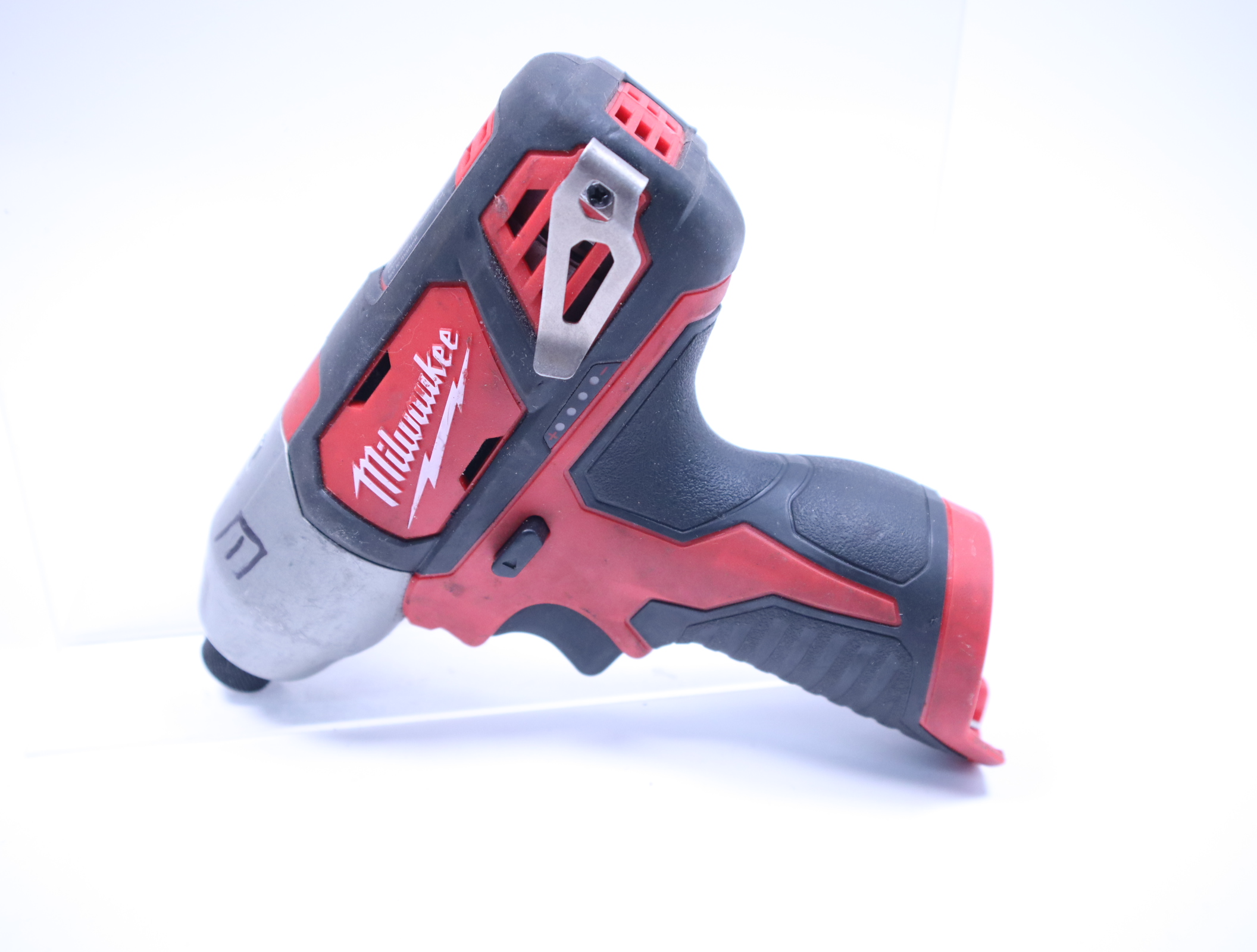 Milwaukee 2462 best sale