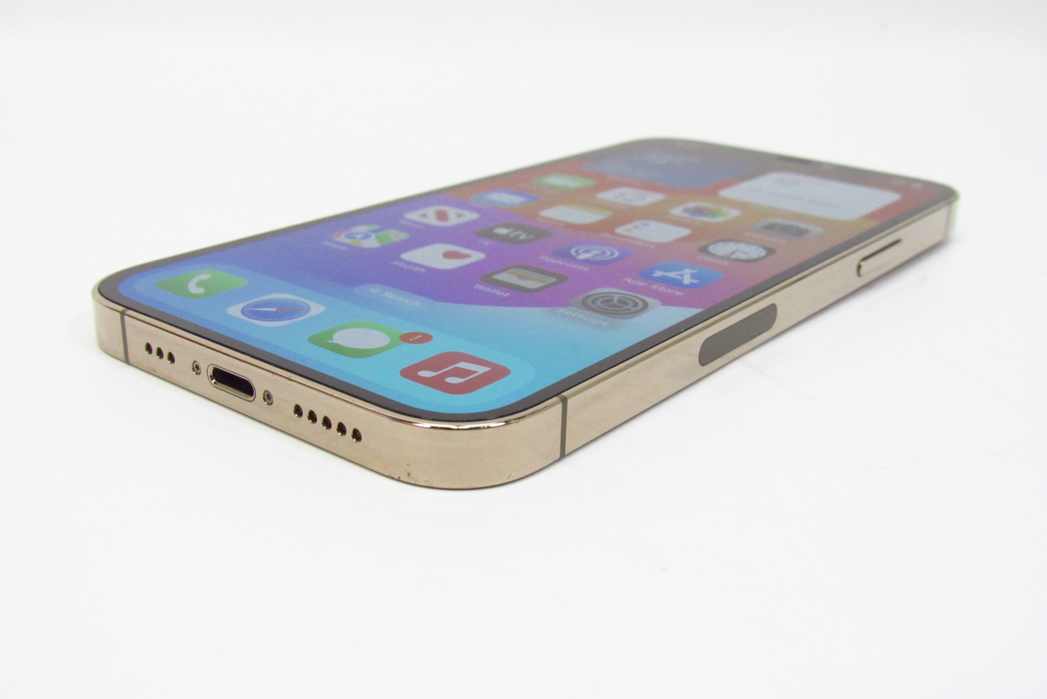Apple iPhone 12 Pro (A14 Bionic) MGKJ3LL/A 128GB 6.1