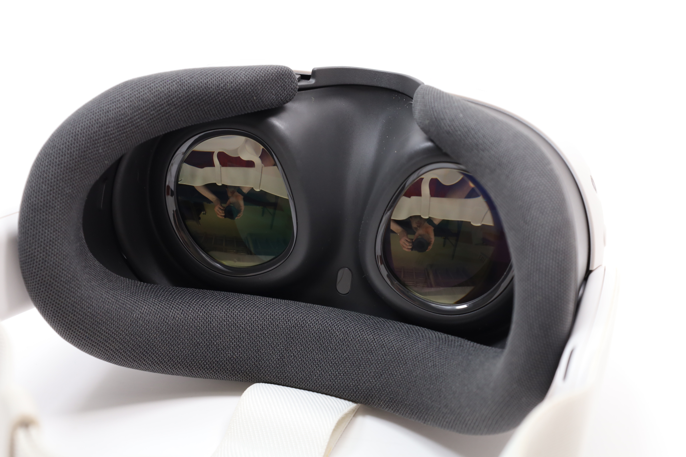 Meta Quest 3 512GB Advanced All-in-One VR Headset (2447)