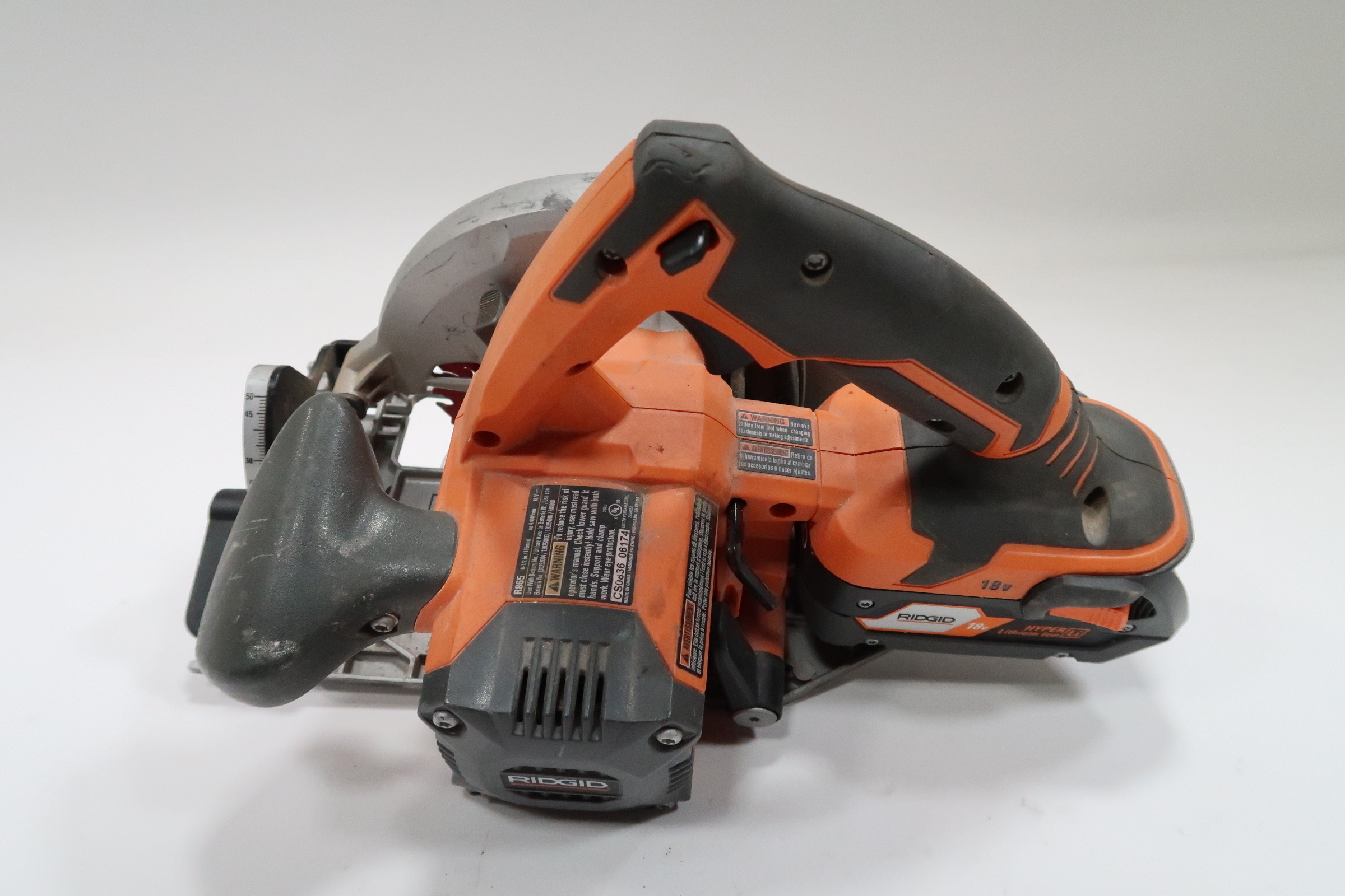 Ridgid R865 18V Cordless 6-1/2 in. Circular Saw 2804