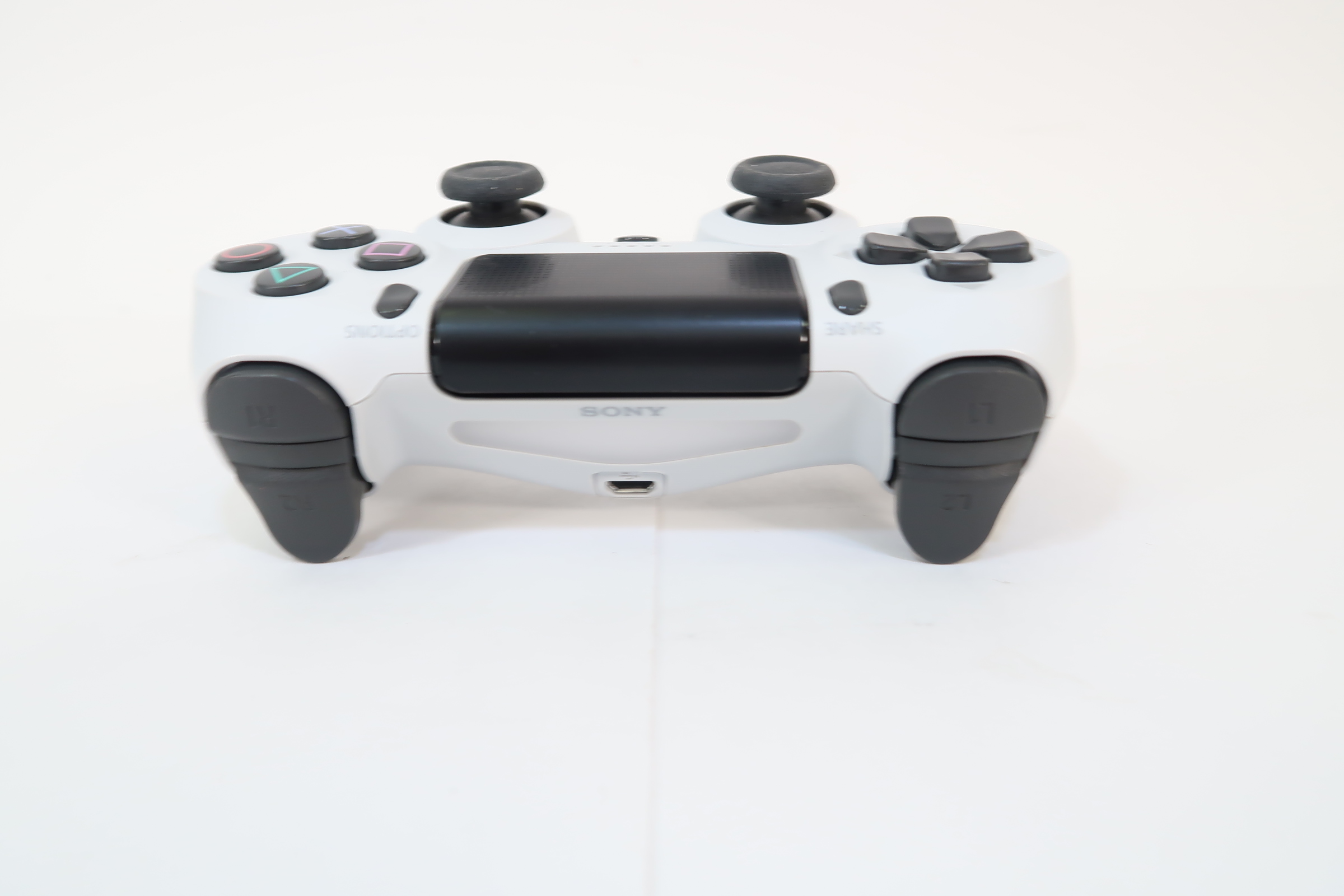 Sony CUHZCT2U PlayStation 4 PS4 Dual Shock Wireless Controller White