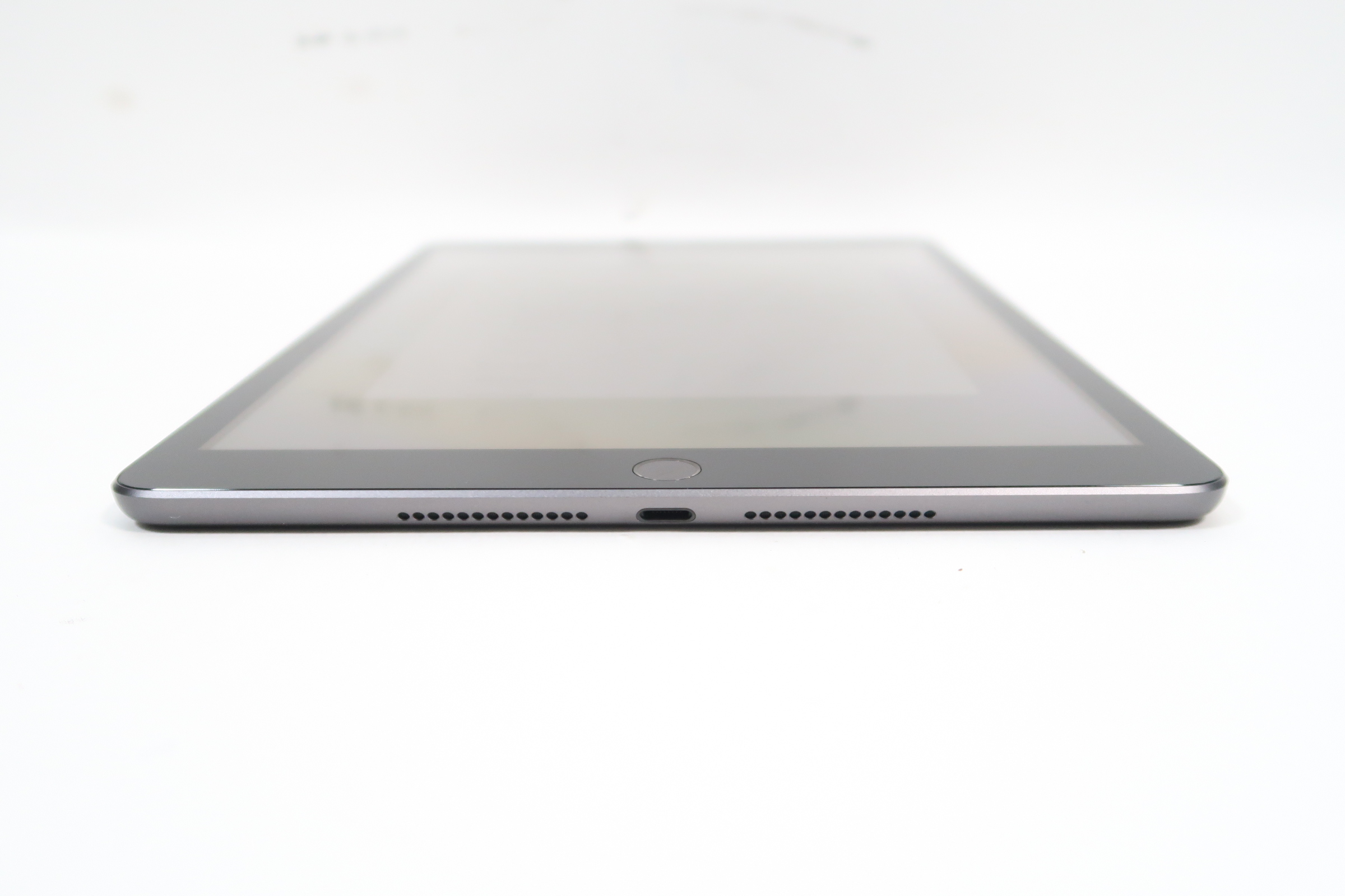 Apple MK2KLL/A 10.2 Apple MK2KLL/A 10.2