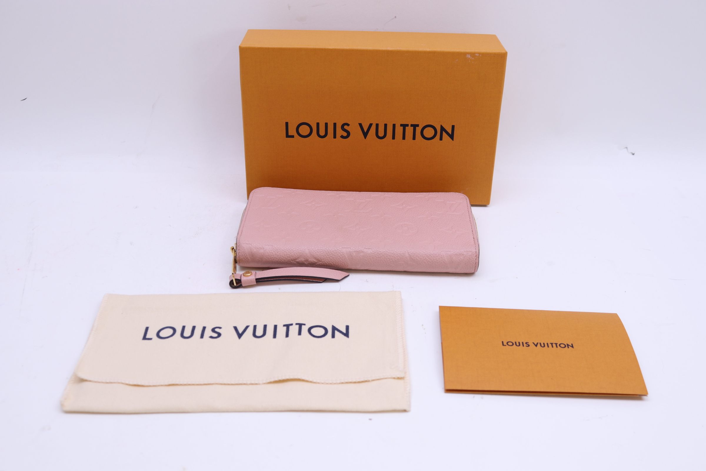 Designer Inspired Louis Vuitton Wallet