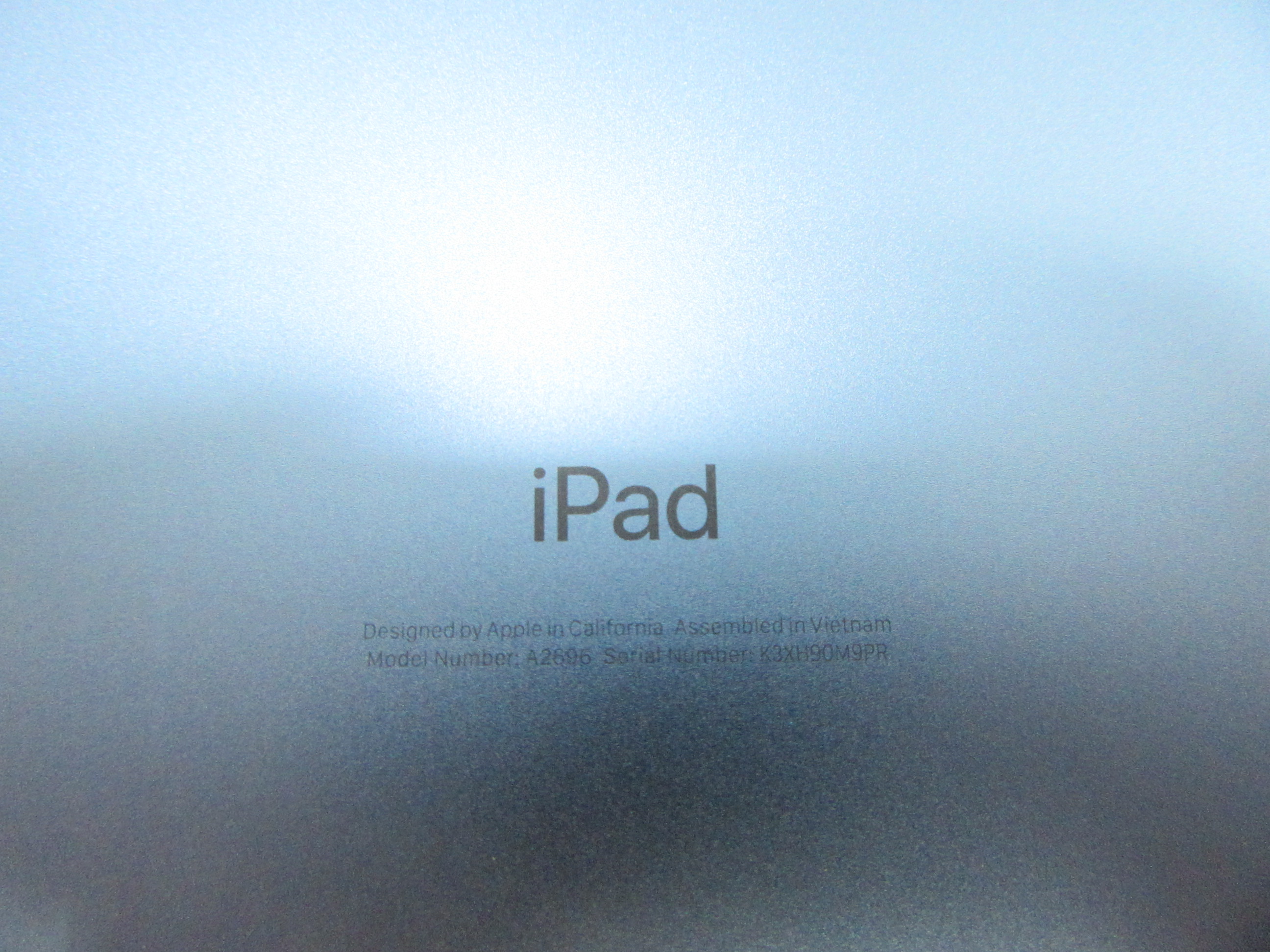 Apple iPad 10th Gen MPQ13LL/A 10.9