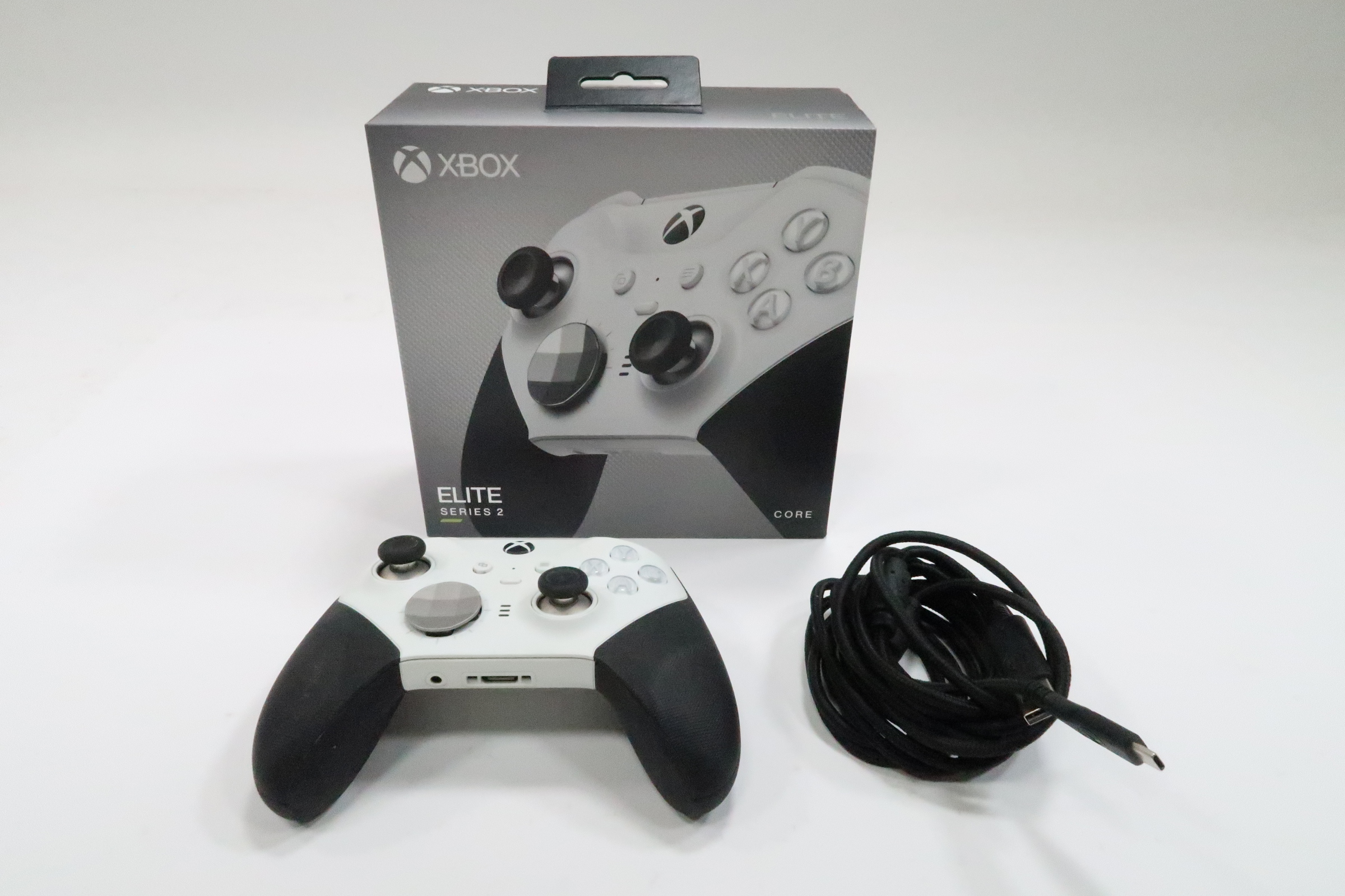 Microsoft 1797 Elite Series 2 Core Xbox One Wireless Controller - White ...