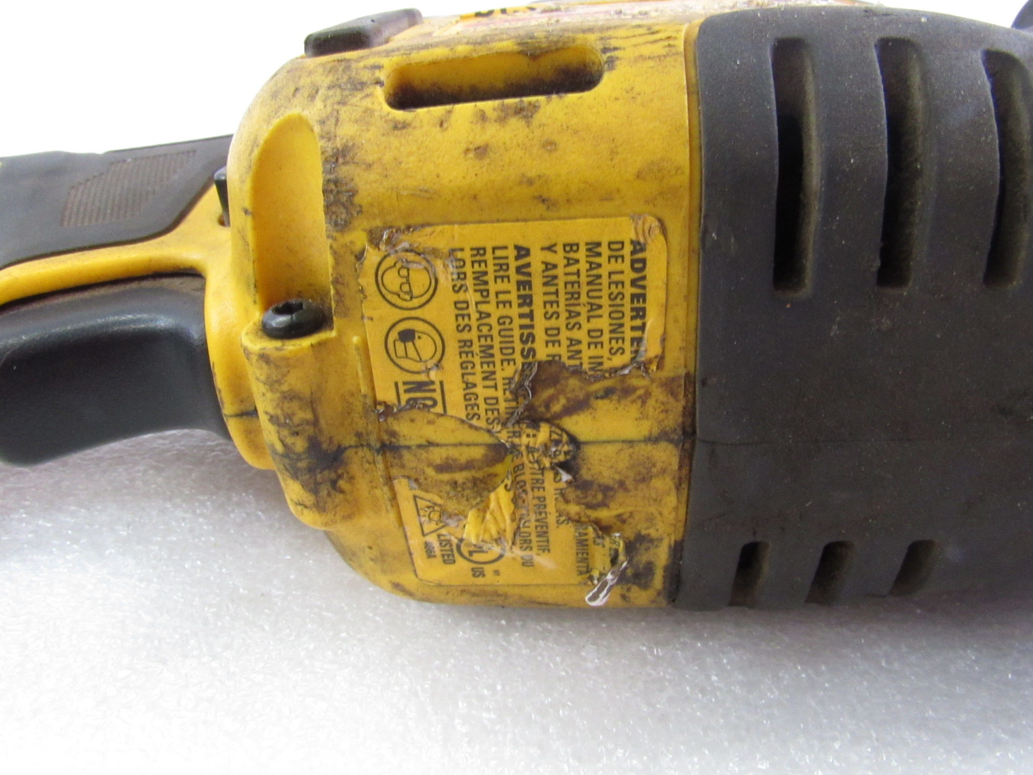 DeWalt DCS369 ATOMIC 20V MAX Cordless Brushless Compact Reciprocating Saw