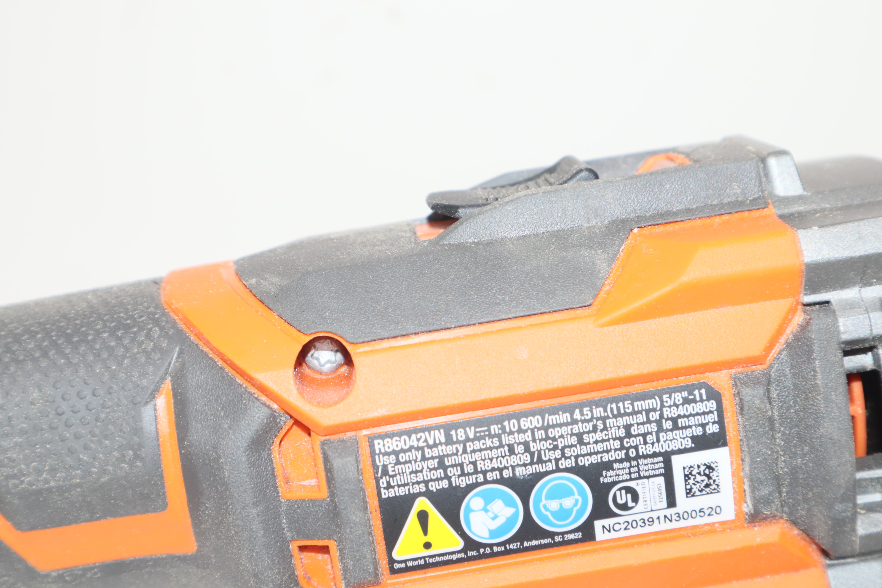 RIDGID 4-Piece 18-Volt Cordless Brushless Tool Kit / R8643/R86034 ...