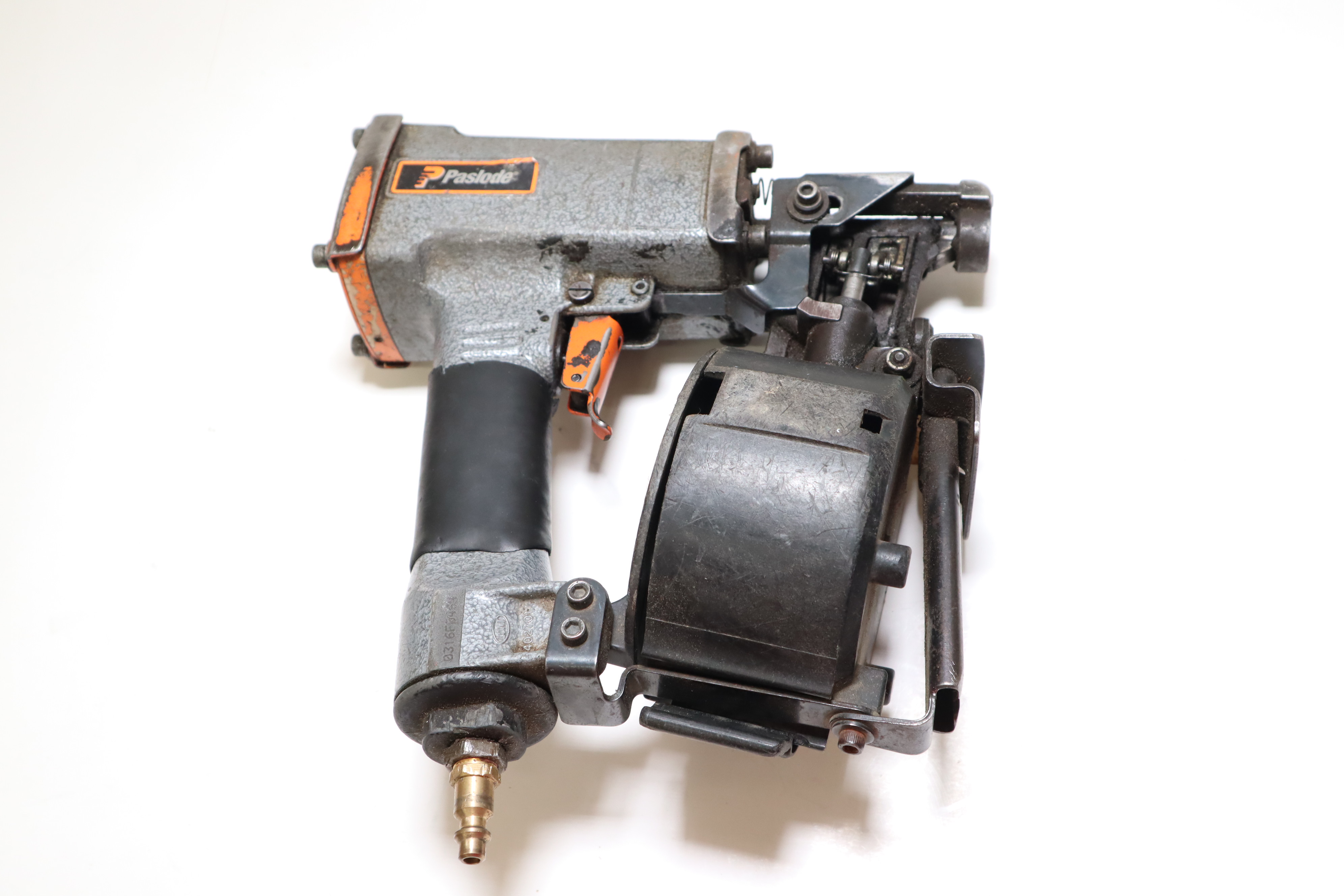 Paslode 317544 Coil Roofing Nailer Air Tool 3764