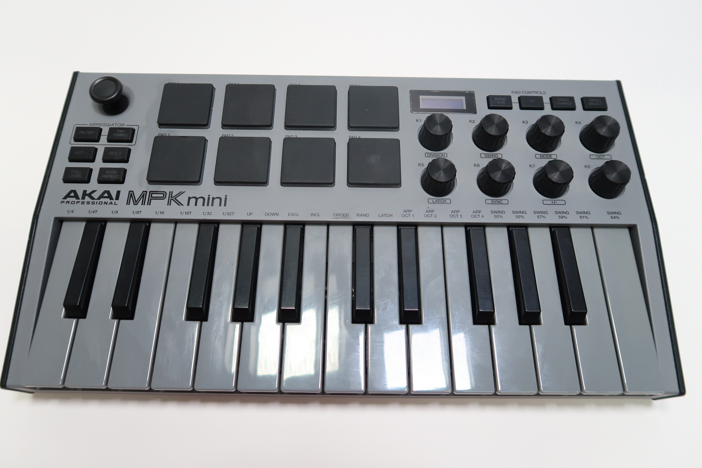 AKAI Professional MPK Mini MKIII 25 Key USB MIDI Keyboard