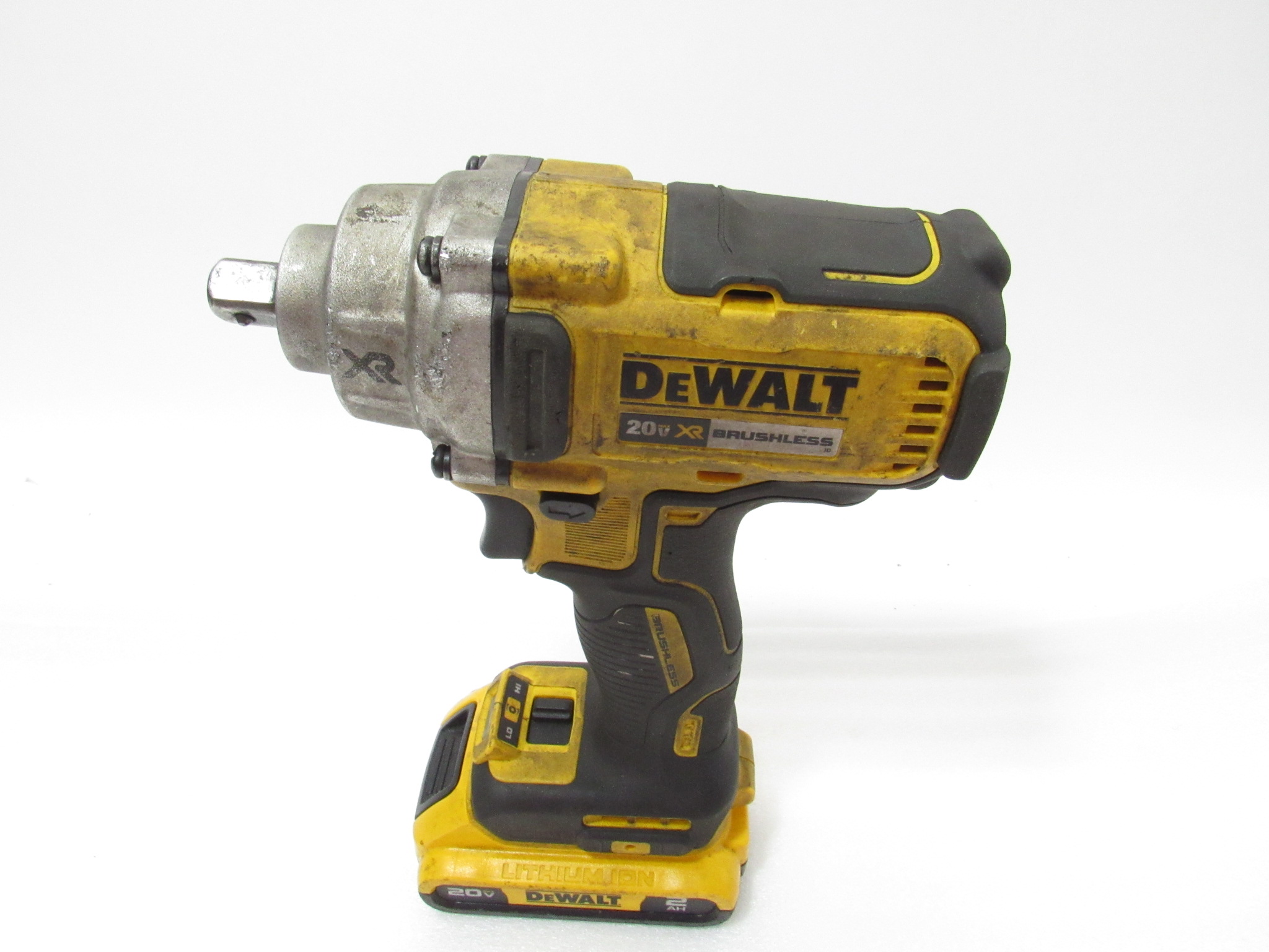 DeWalt DCF894 20-Volt Li-Ion Cordless Brushless 1/2