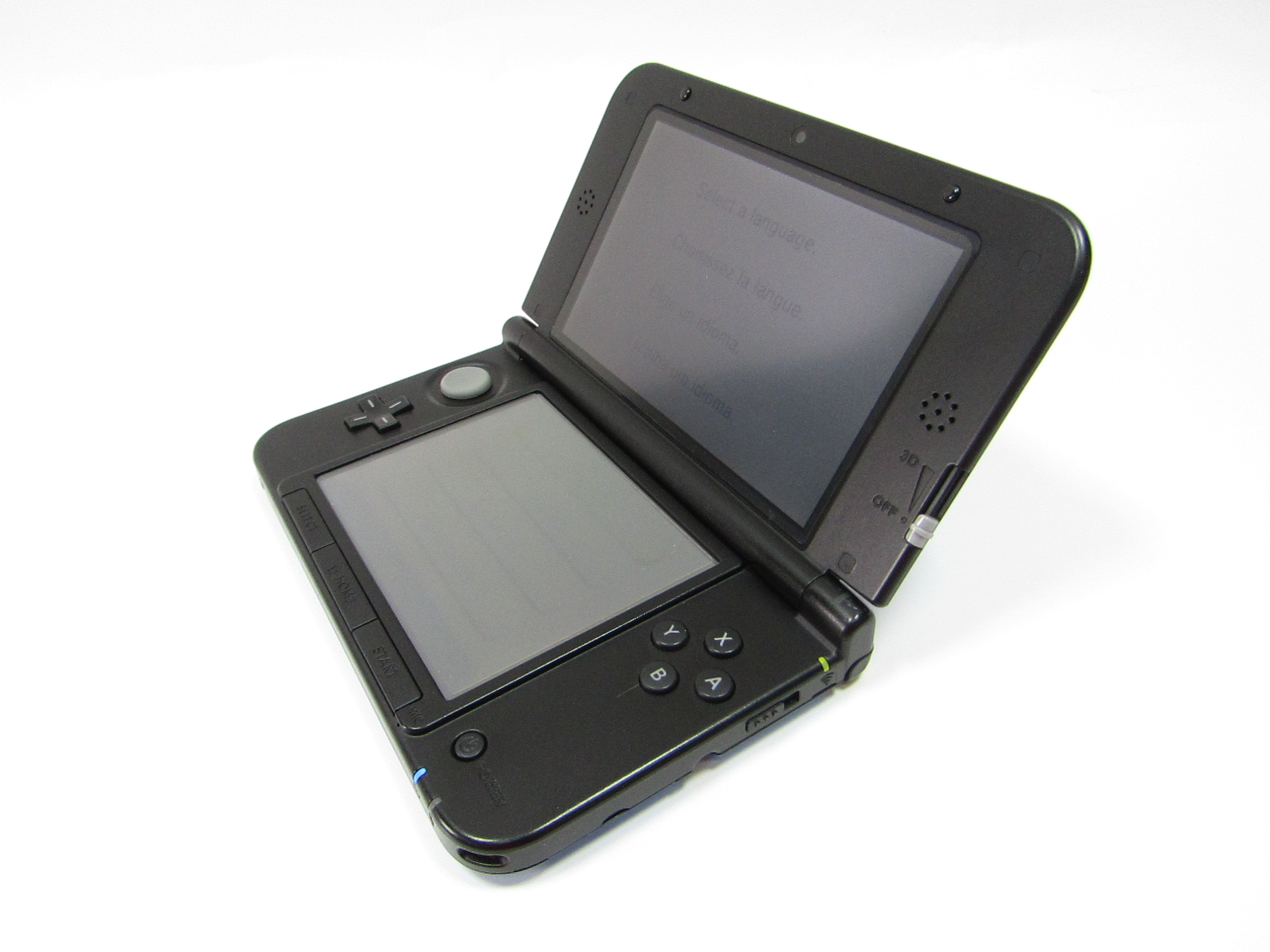 Nintendo 3DS XL SPR-001 Dual Screen Handheld Portable Video Game ...