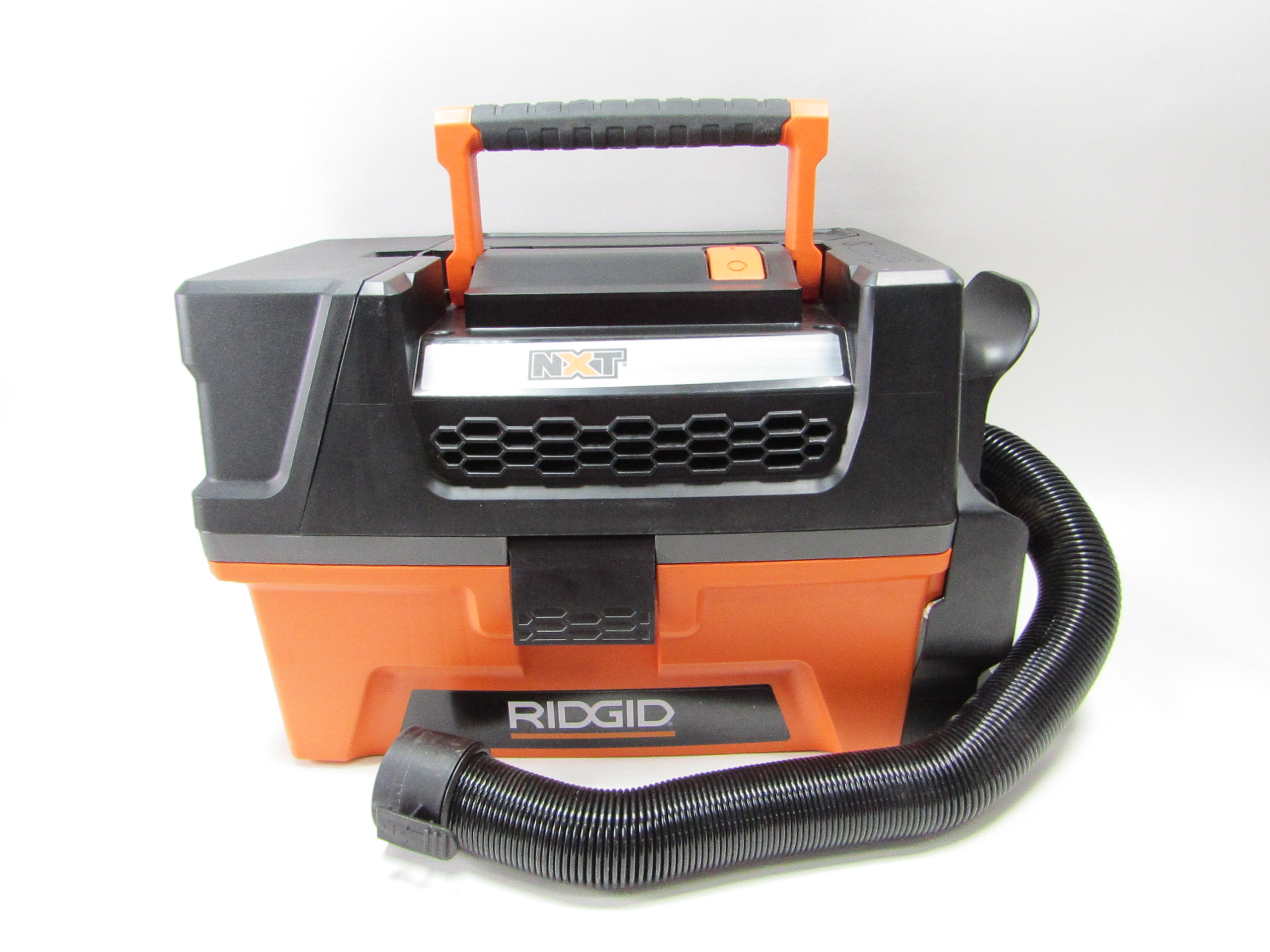 RIDGID HD03000 3 Gallon NXT Corded Electric Portable Wet/Dry Vacuum