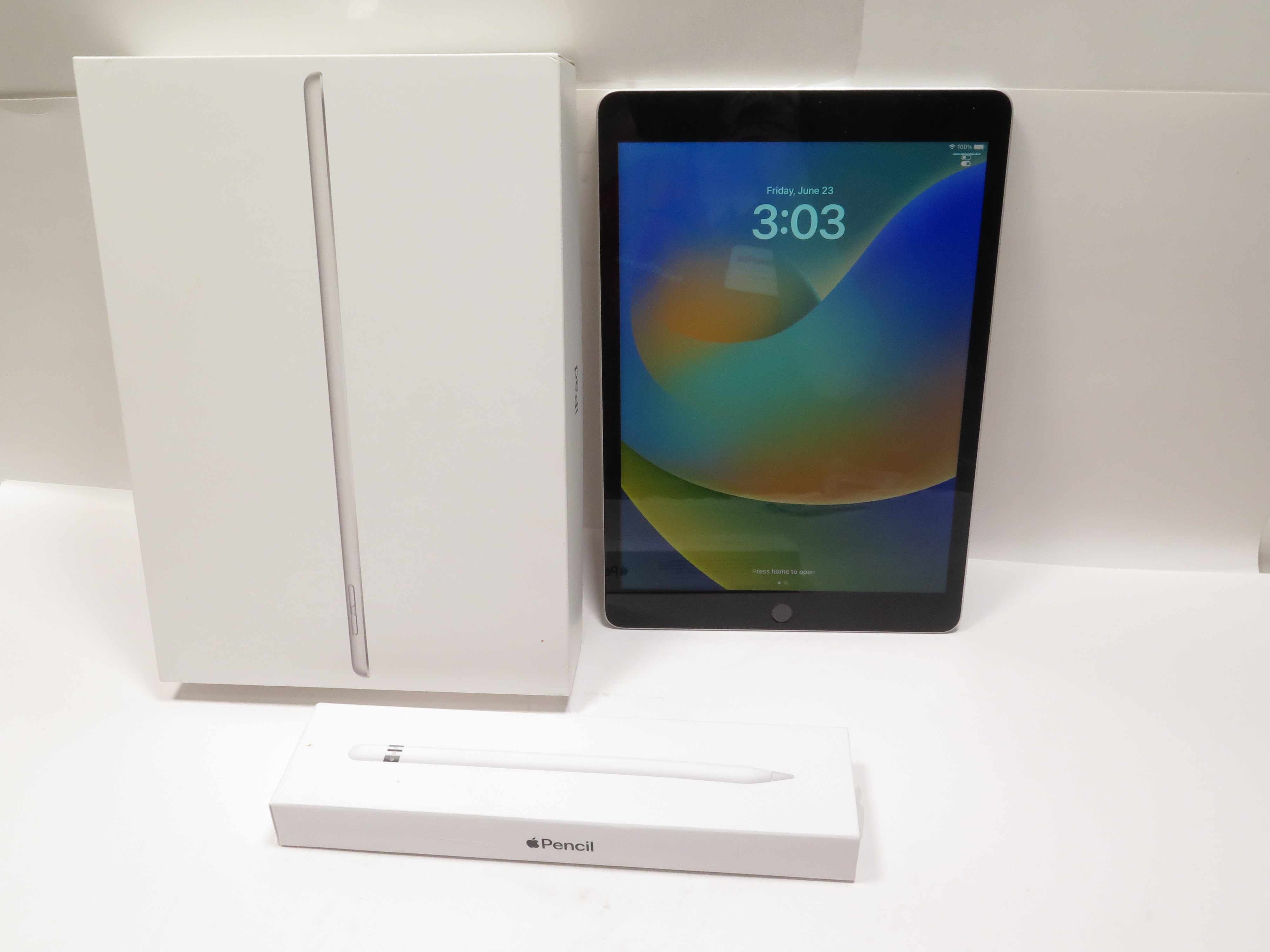 Apple MK2L3LL/A iPad 9th Generation 64GB WiFi 10.2